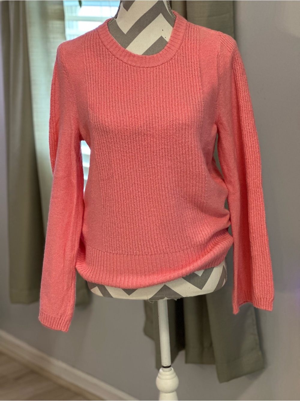 Style & Co Coral Pink Bell Sleeve Knit Sweater Small